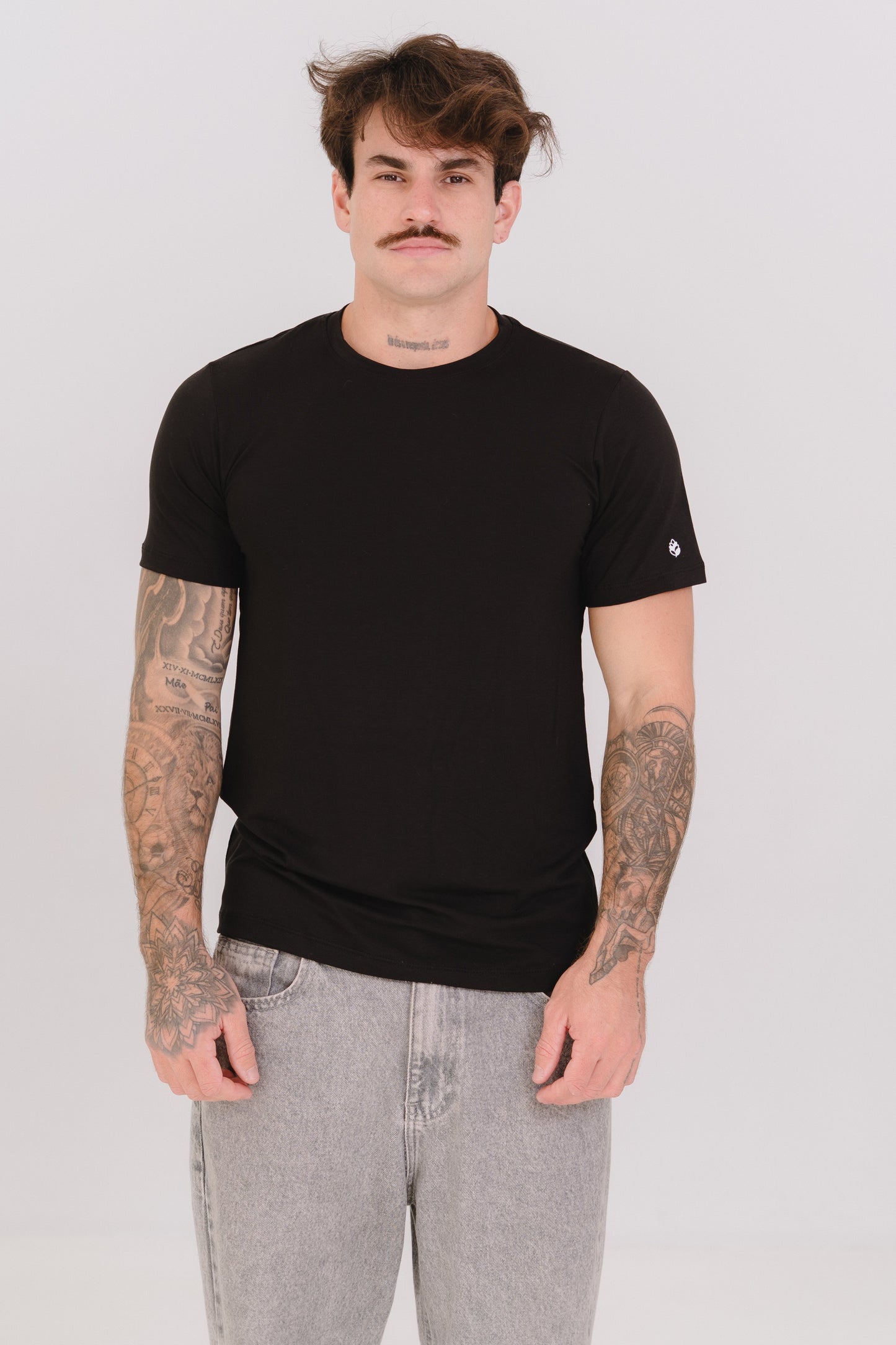 CAMISETA⎪ALL BLACK⎪TECH TENCEL®